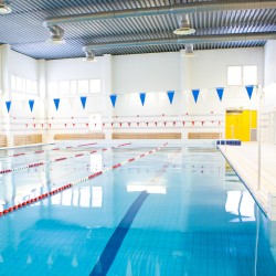COMMERCIAL POOLS